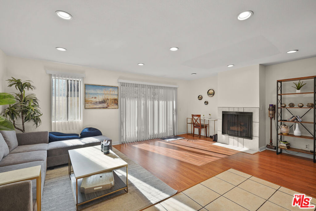 Residential Lease in Colton