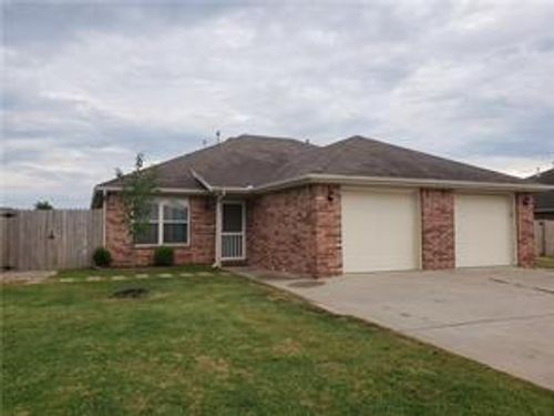 320 E Laura St, Rogers, AR, 72758-8517 | Card Image
