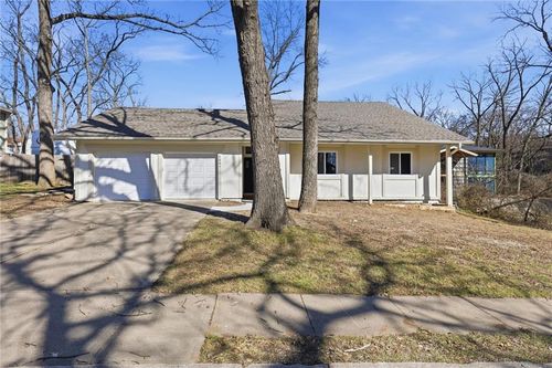 6507 Goodman Dr, Mission, KS, 66202-3750 | Card Image