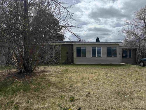 1955 Newton Dr, Cheyenne, WY, 82001-1653 | Card Image