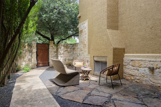 APT-14 - 3406 Menchaca Rd, Condo with 2 bedrooms, 3 bathrooms and null parking in Austin TX | Image 31