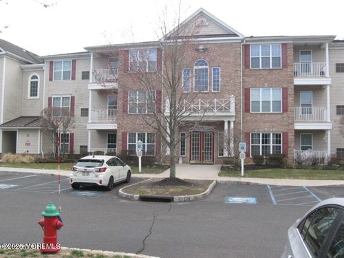612 Sophee Ln, Lakewood, NJ, 08701-6083 | Card Image