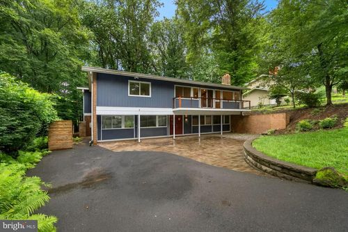7614 Hamilton Spring Rd, BETHESDA, MD, 20817-4544 | Card Image