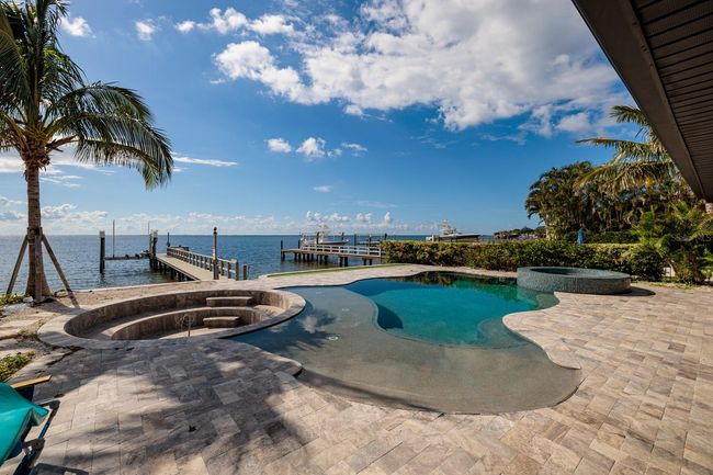 3319 Bayshore Blvd Ne, House other with 3 bedrooms, 3 bathrooms and null parking in SAINT PETERSBURG FL | Image 63