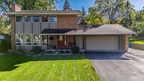 1921 Mounds Ave, New Brighton, MN, 55112-5139 | Card Image