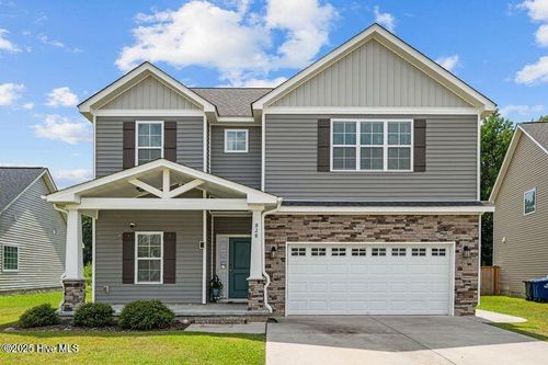 828 Knoll Cir, Greenville, NC, 27858-9568 | Card Image