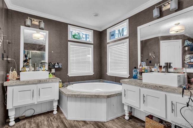 3003 Red Cedar Rd, House other with 7 bedrooms, 4 bathrooms and null parking in Ardmore OK | Image 14