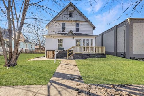 606 S Maple Street, Ottawa, KS, 66067 | Card Image