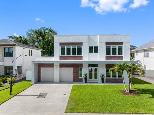 3208 W Lawn Avenue, TAMPA, FL, 33611 | Card Image