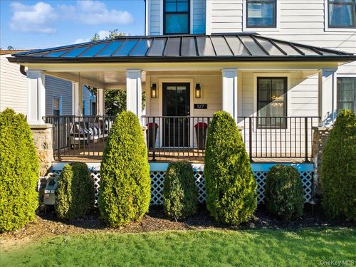 127 Villa Ave, Yonkers, NY, 10704-2319 | Card Image
