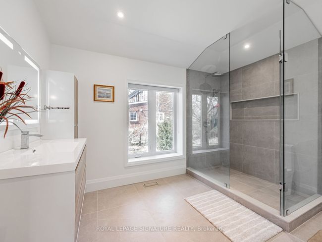 22 Yorkleigh Ave, House other with 6 bedrooms, 4 bathrooms and 4 parking in Etobicoke ON | Image 26