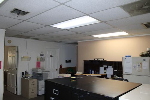 211 Donelson Pike, NASHVILLE, TN, 37214-2900 | Card Image