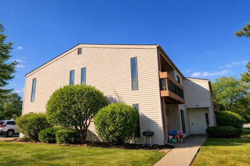 1876 Haymarket Rd, Waukesha, WI, 53189-7187 | Card Image