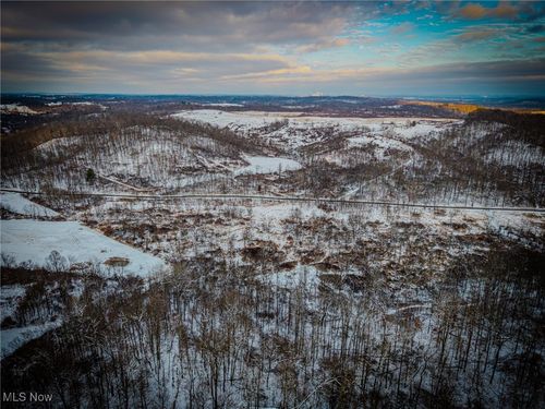 6820 Crane Run Rd, Cumberland, OH, 43732-9750 | Card Image