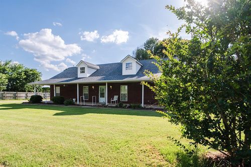 19586 N County Road 3240, Pauls Valley, OK, 73075-8429 | Card Image