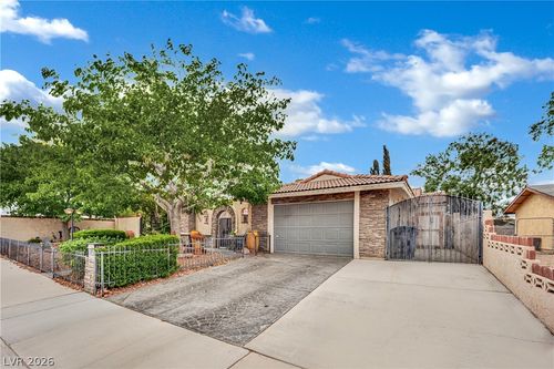 4550 Silver Peak St, Las Vegas, NV, 89103-4535 | Card Image
