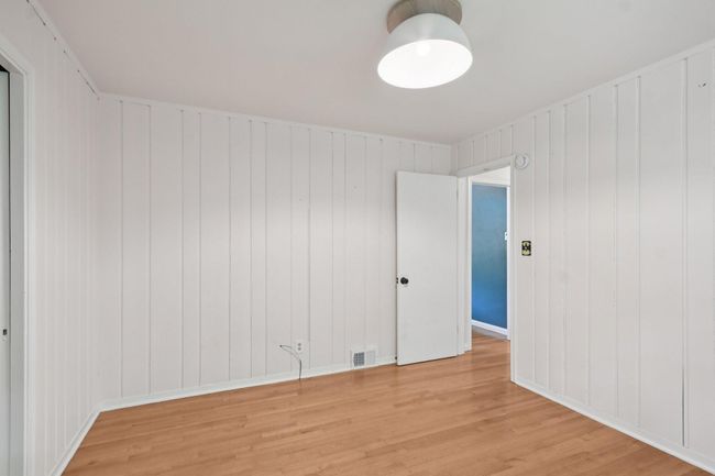 34-web-or-mls-Como Ave-1106-034.jpg | Image 25