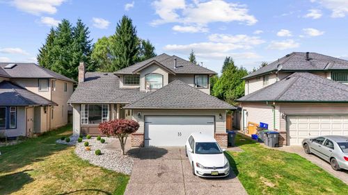 8623 141 St, Surrey, BC, V3W3A9 | Card Image