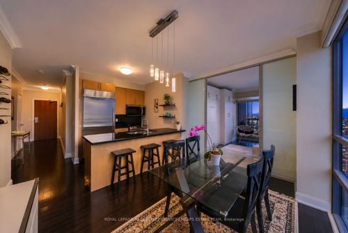 2005-88 Broadway Avenue, Toronto, ON, M4P0A5 | Card Image
