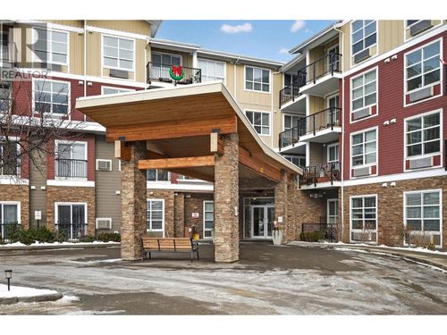 424-755 Mayfair Street, Kamloops, BC, V2B5L7 | Card Image