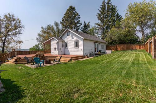 211 Red Wing Crescent, Tillicum Beach, AB, T4V2M9 | Card Image