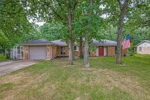 301 Surveyors Rd, Krugerville, TX, 76227-9537 | Card Image