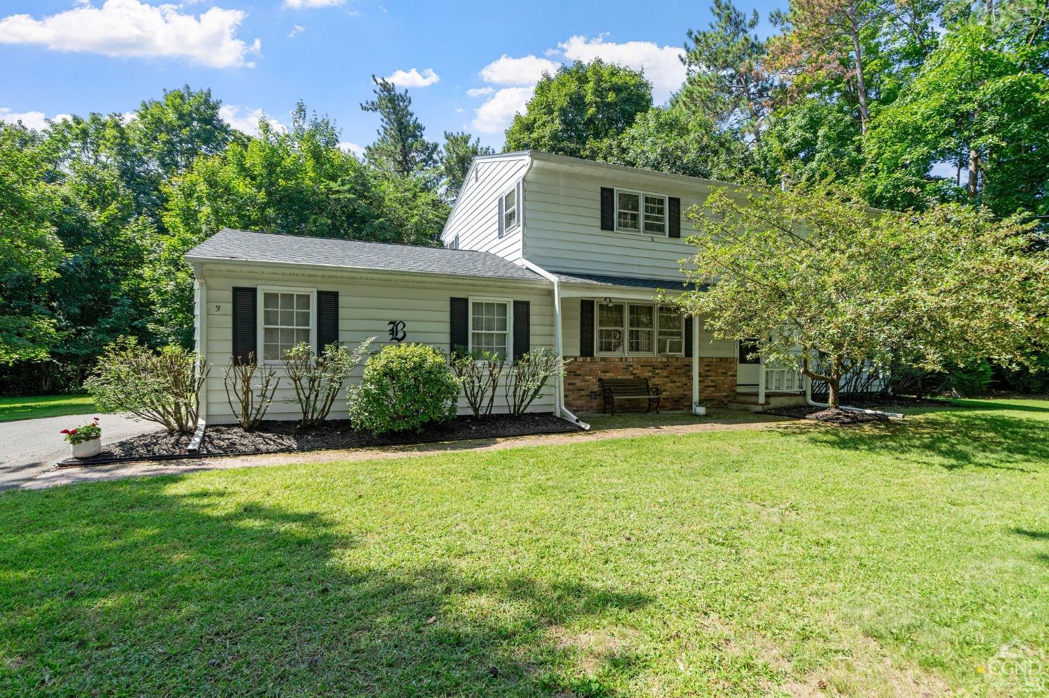 Eichybush Rd, Kinderhook, NY 12106