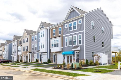 767 Lord Fairfax St, CHARLES TOWN, WV, 25414 | Card Image