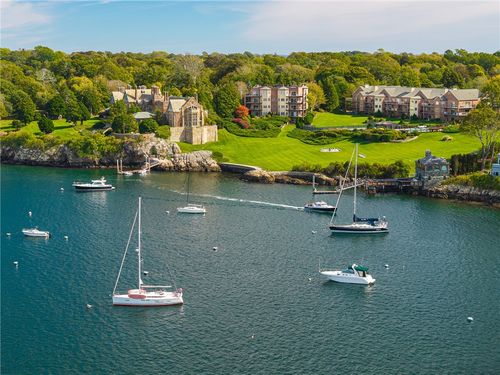 d5-111 Harrison Ave, Newport, RI, 02840-3778 | Card Image