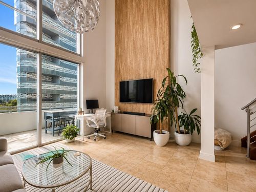 410-1050 Brickell Ave, Miami, FL, 33131-3903 | Card Image