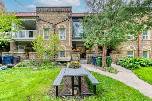 1-257 High Park Ave, Toronto, ON, M6P2S5 | Card Image