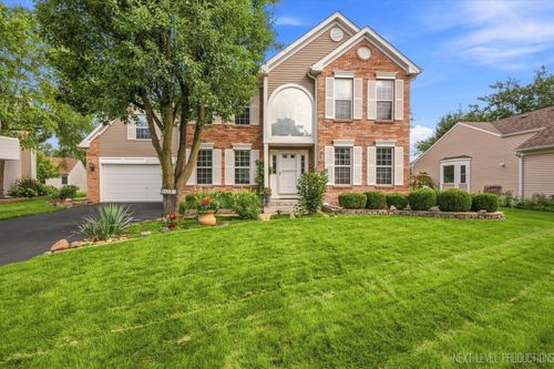2513 Briarwood Court, Aurora, IL, 60506 | Card Image