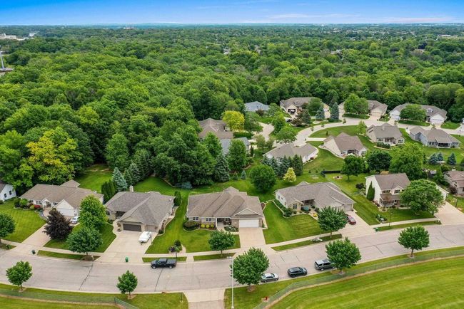 217 Hidden Ridges Way, House other with 4 bedrooms, 4 bathrooms and null parking in COMBINED LOCKS WI | Image 12