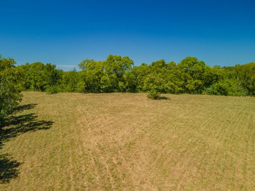 4283 Turkey Creek Rd, Williamsport, TN, 38487-2121 | Card Image