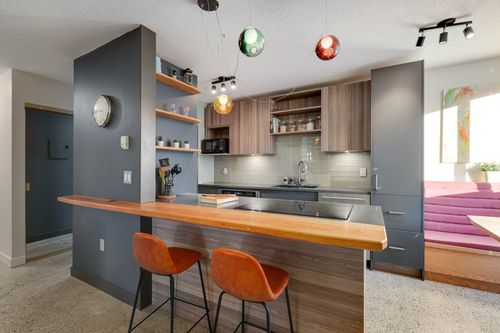 104-371 Ellesmere Ave, Burnaby, BC, V5B3T1 | Card Image