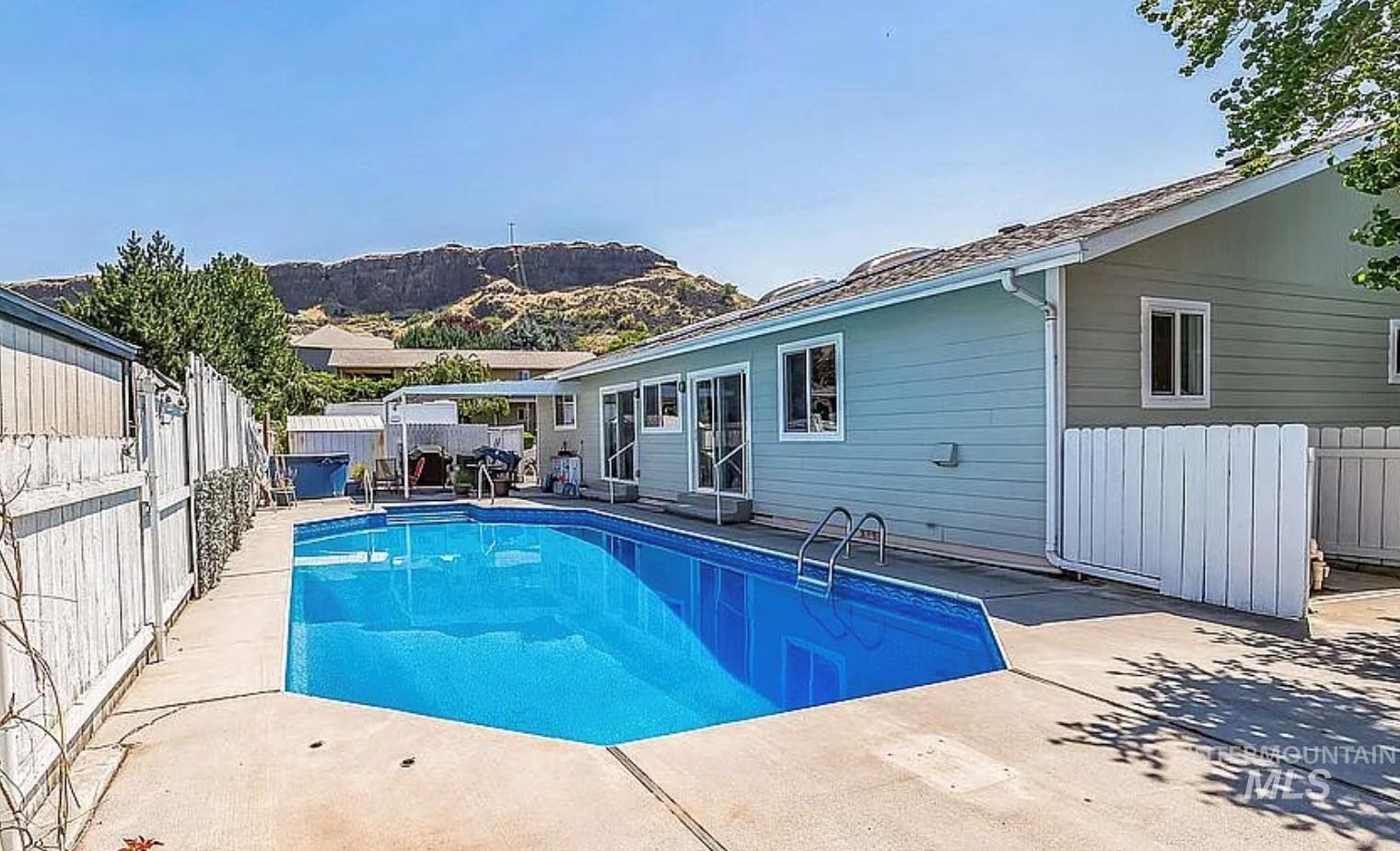 Reservoir Dr, Lewiston, ID 83501