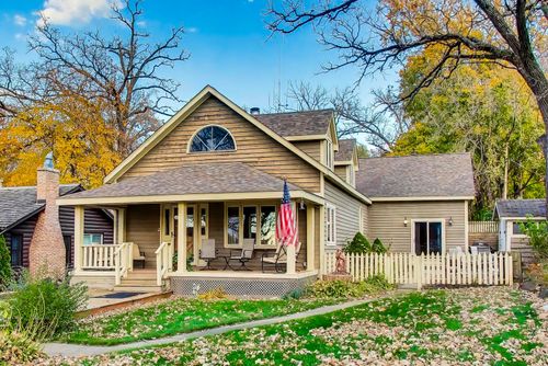 4116 E Lake Shore Dr, Wonder Lake, IL, 60097-9234 | Card Image