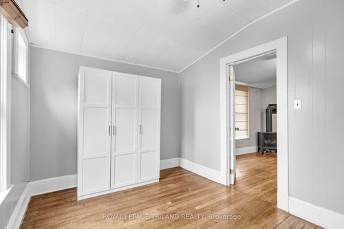 b-101 Scott St, Saint Thomas, ON, N5P1L2 | Card Image