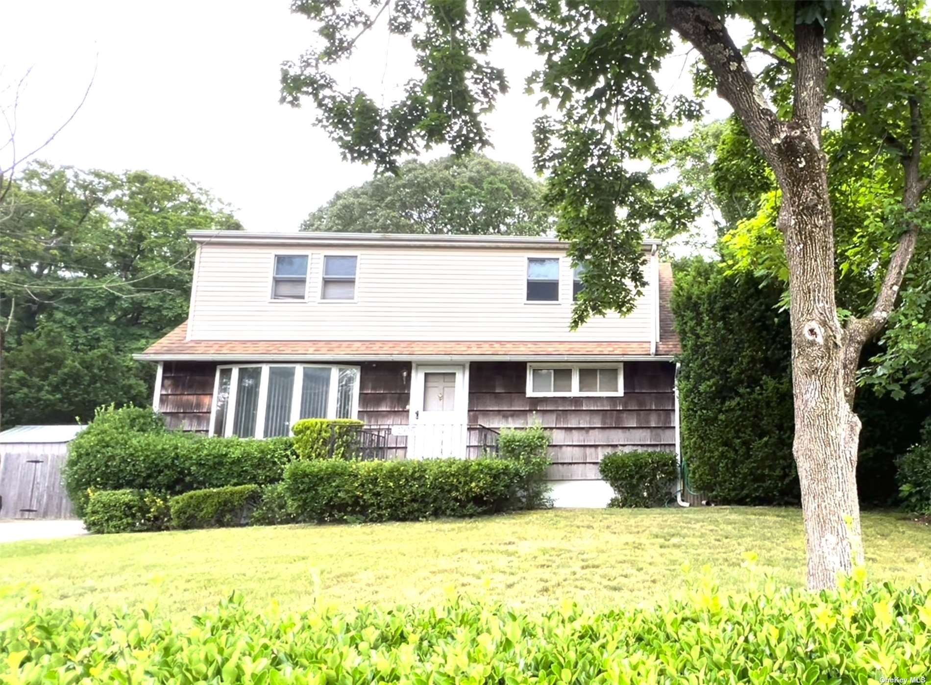 Mark Tree Rd, Centereach, NY 11720