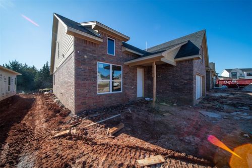 5804 Nw 154th Ter, Edmond, OK, 73013-3039 | Card Image