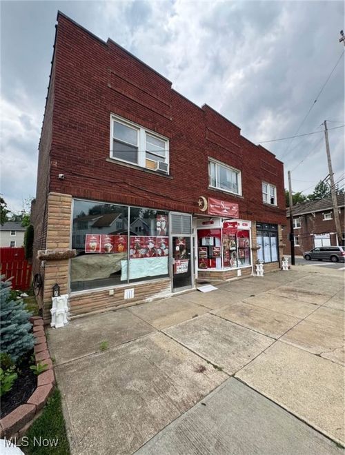 4604 Turney Rd, Garfield Heights, OH, 44125-1427 | Card Image