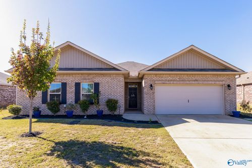 24823 Delilah Cir, Athens, AL, 35613-8574 | Card Image