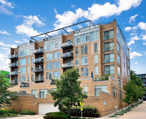 unit-703-1720 Oak Ave, Evanston, IL, 60201-5983 | Card Image