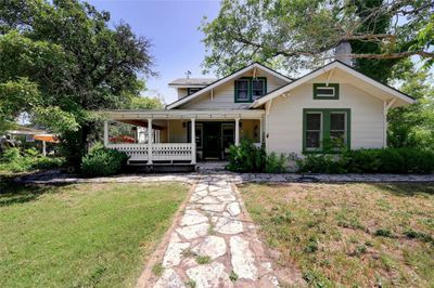 23351 Fm 150 W, Home with 7 bedrooms, 7 bathrooms and 6 parking in Driftwood TX | Image 1