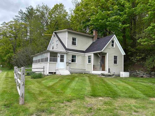 2147 N Main St, Londonderry, VT, 05148-9602 | Card Image