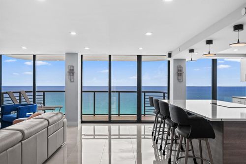 15d-250 S Ocean Boulevard, Boca Raton, FL, 33432 | Card Image