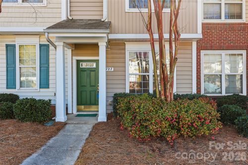 727 Shellstone Pl, Fort Mill, SC, 29708-9346 | Card Image