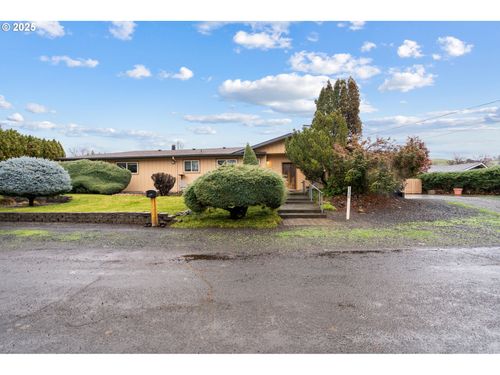 71539 Sw Bridle Dr, Pendleton, OR, 97801-9571 | Card Image