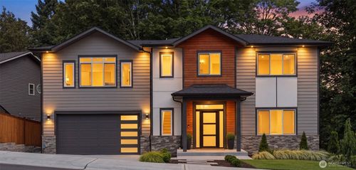 10930 Ne 120th St, Kirkland, WA, 98034-6803 | Card Image