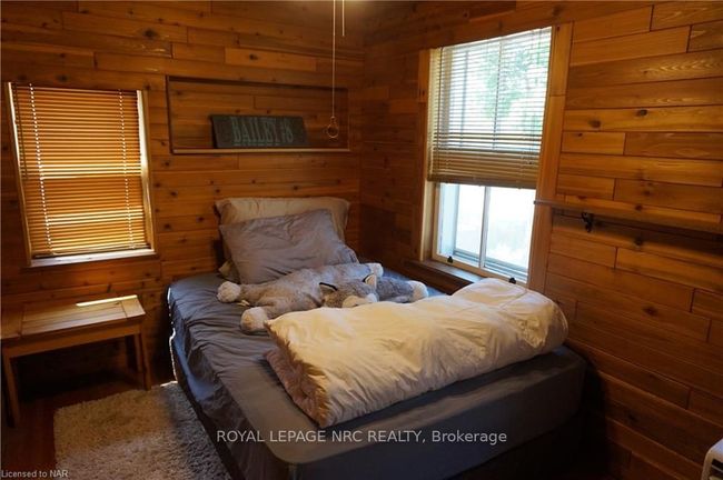 3878 Chippawa Pky, House other with 3 bedrooms, 1 bathrooms and 10 parking in Niagara Falls ON | Image 19